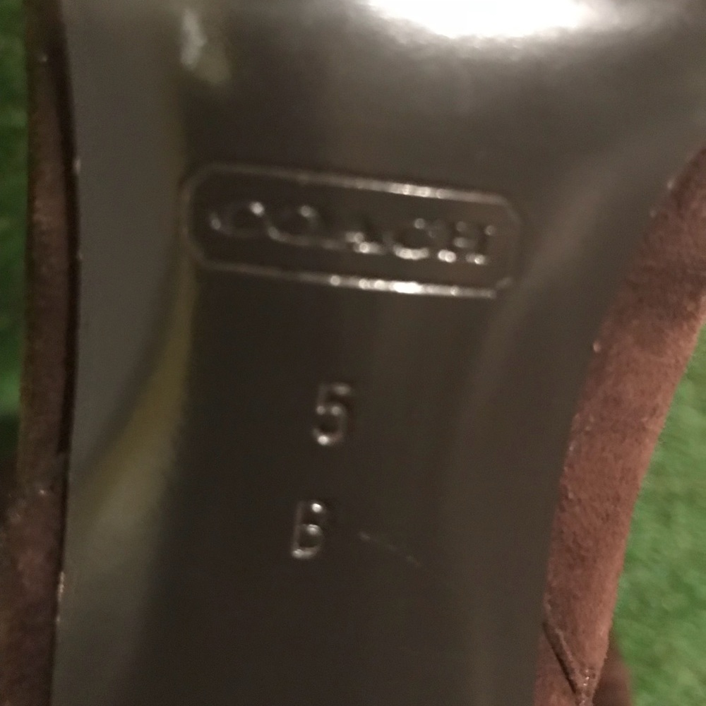 Coach Mazur over the knee fur boots in chestnut - Picture 3 of 4